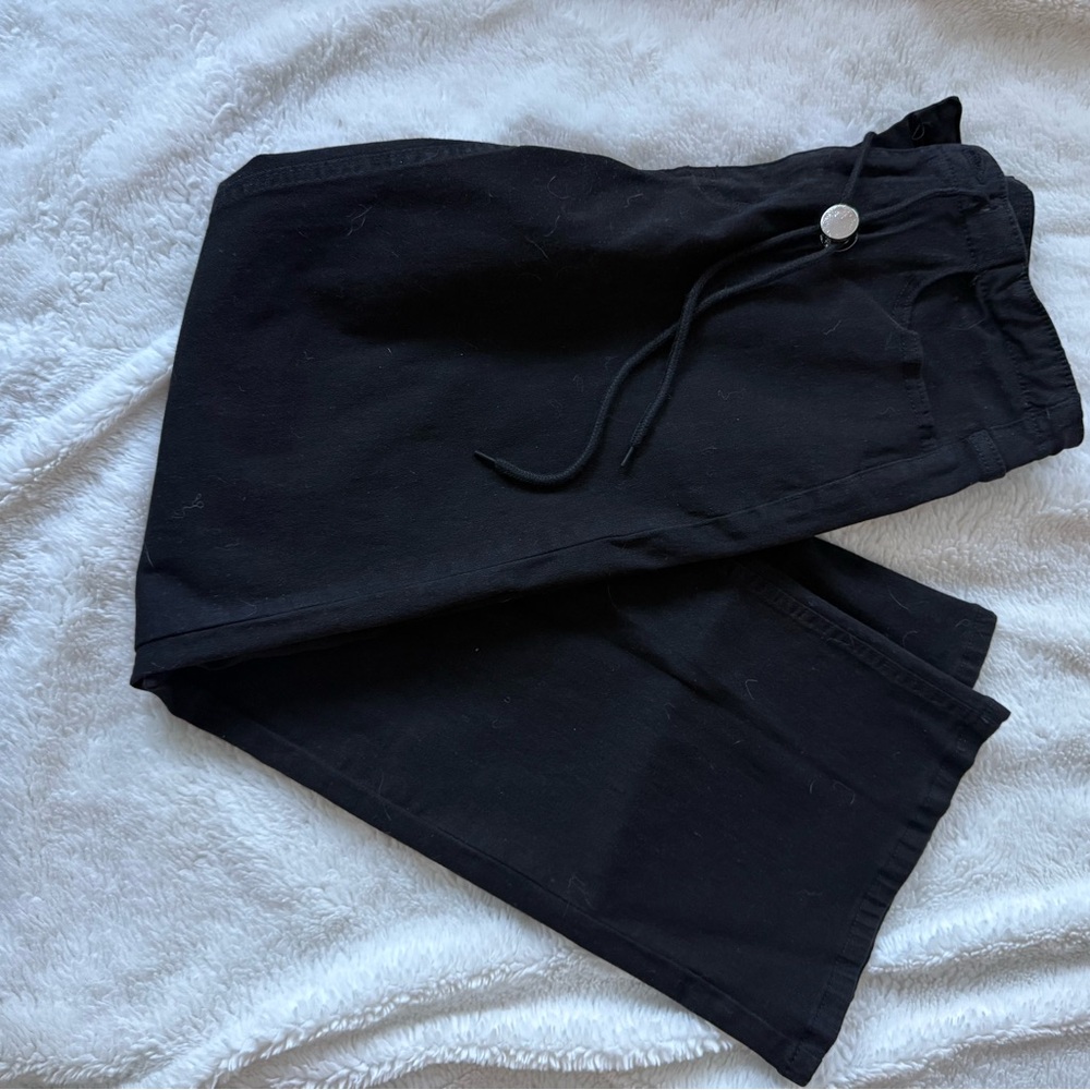 Women’s Black Jeans